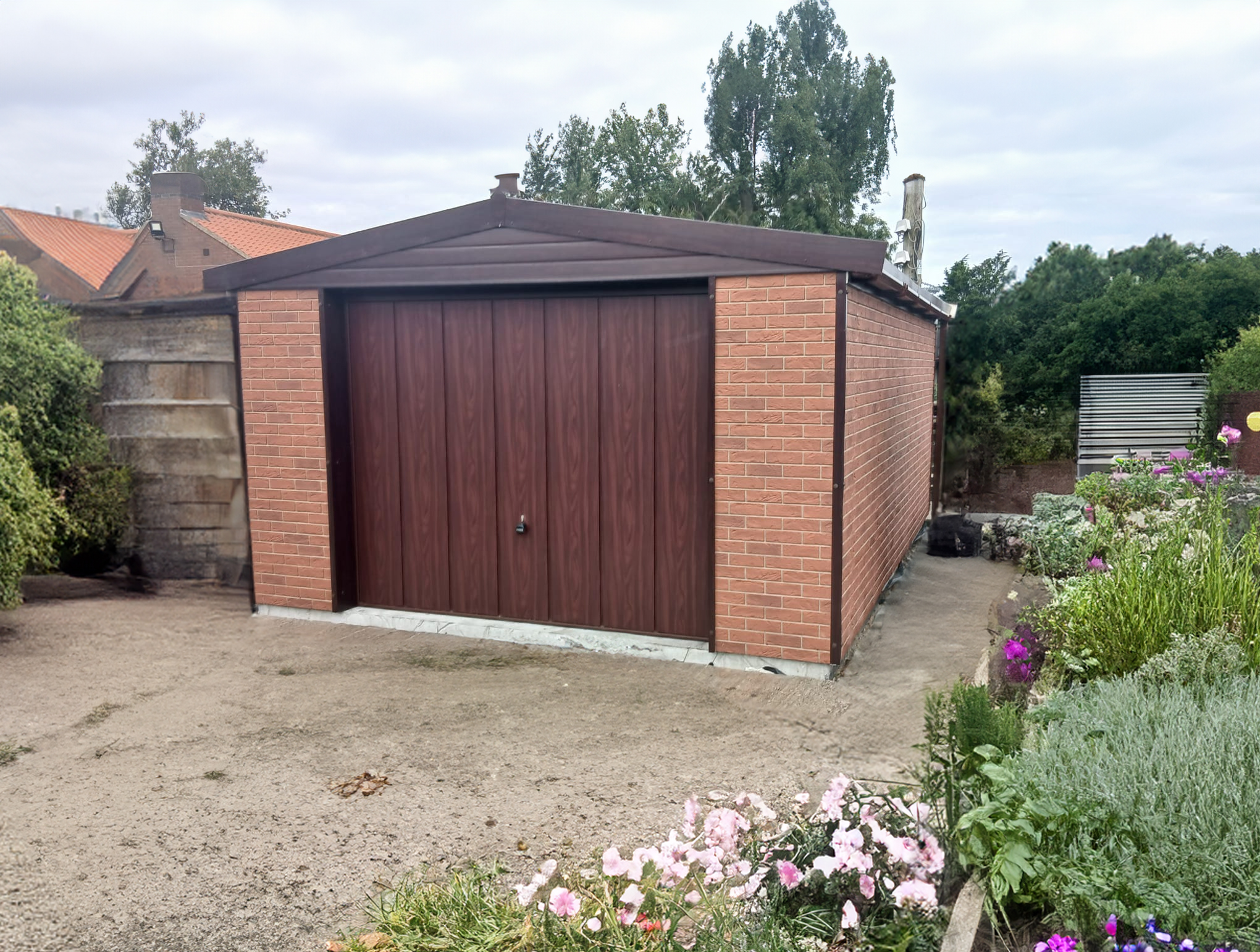 Woodgrain insulated steel garage
